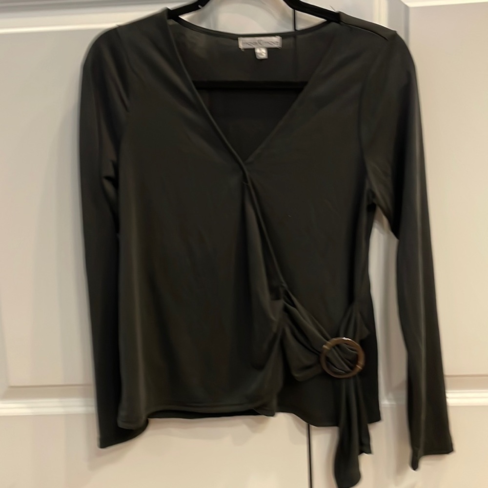NWT Moa Moa Long Sleeve Black Blouse